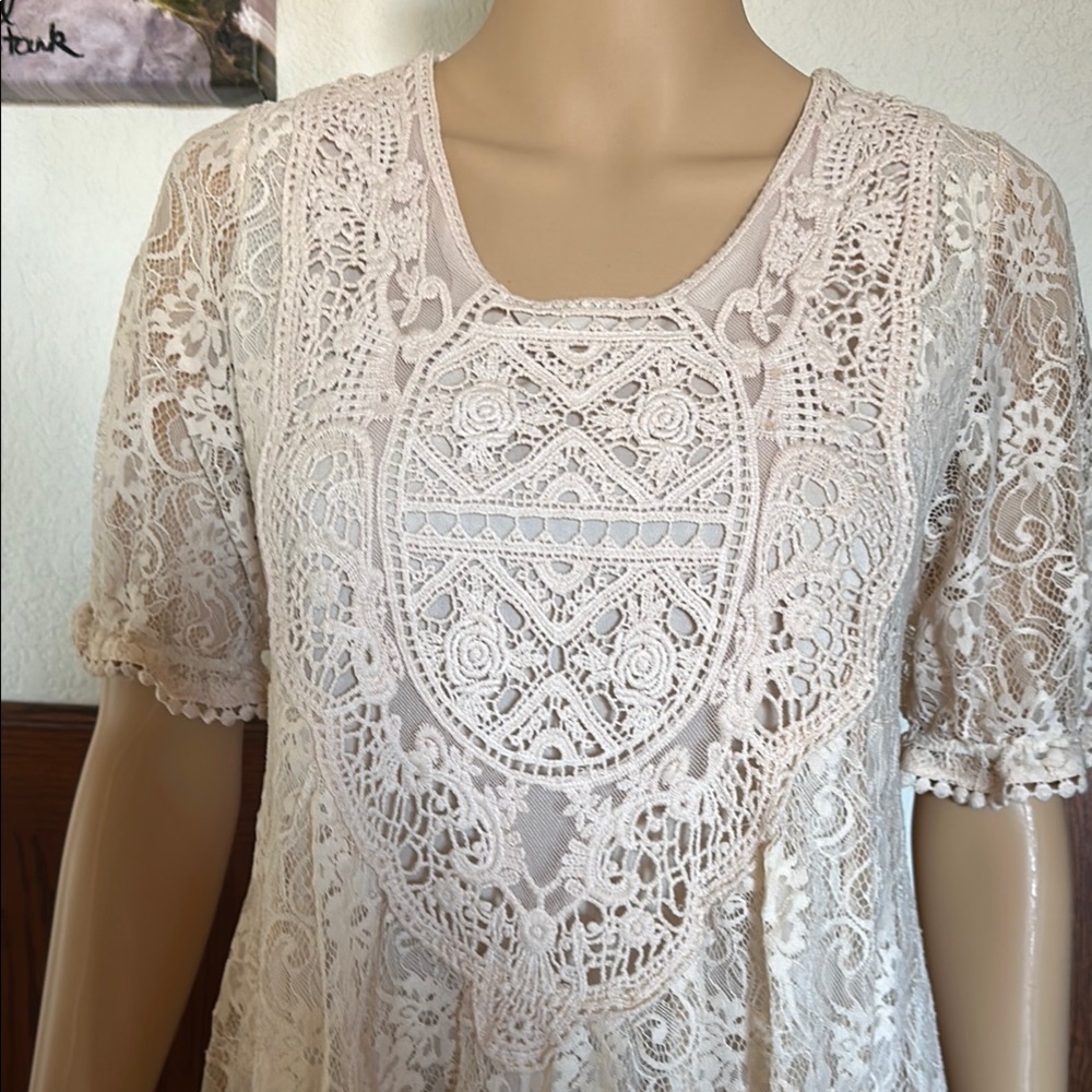 Alter’d State Cream Lace Dress/Tunic - Picture 4 of 5